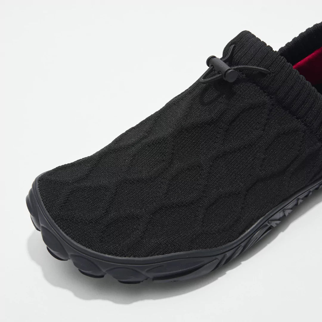 AlphaV — flexible sole detail